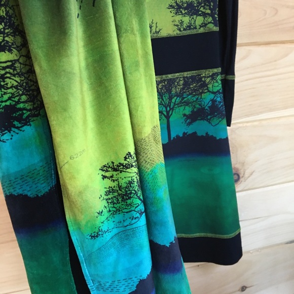 Anatopik dress and scarf set - Picture 13 of 15